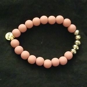 Stretchy bracelet
